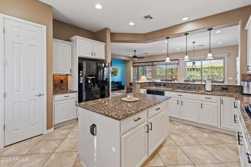 27012 W Marco Polo Rd-57