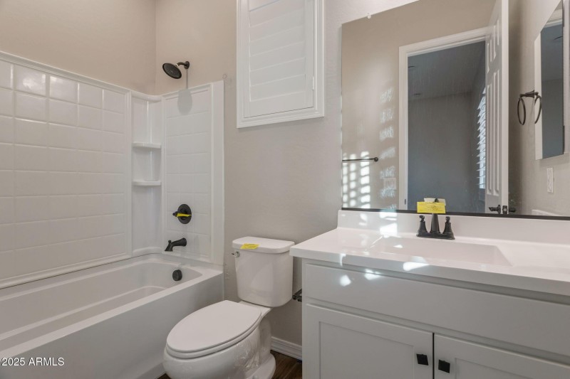 8-web-or-mls-QP-4141