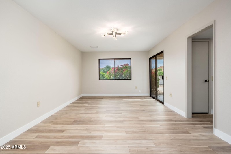 13131 W Castlebar Dr, 11-22 - 07