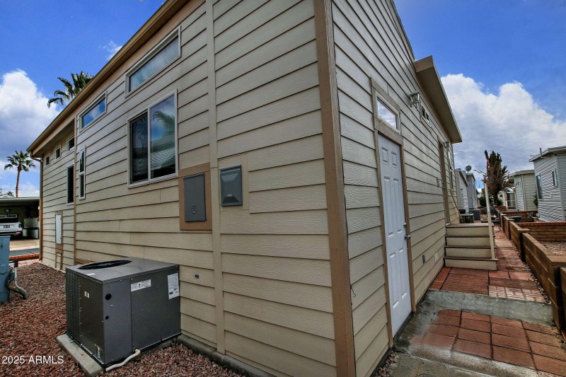 11-web-or-mls-aSet09