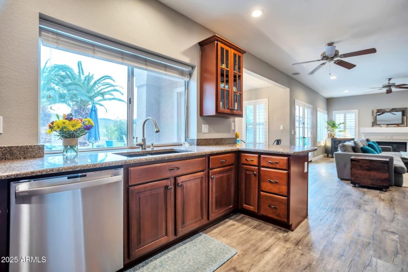 10-web-or-mls-QP- MEP_5850