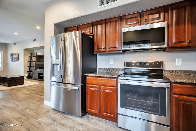 11-web-or-mls-QP- MEP_5851