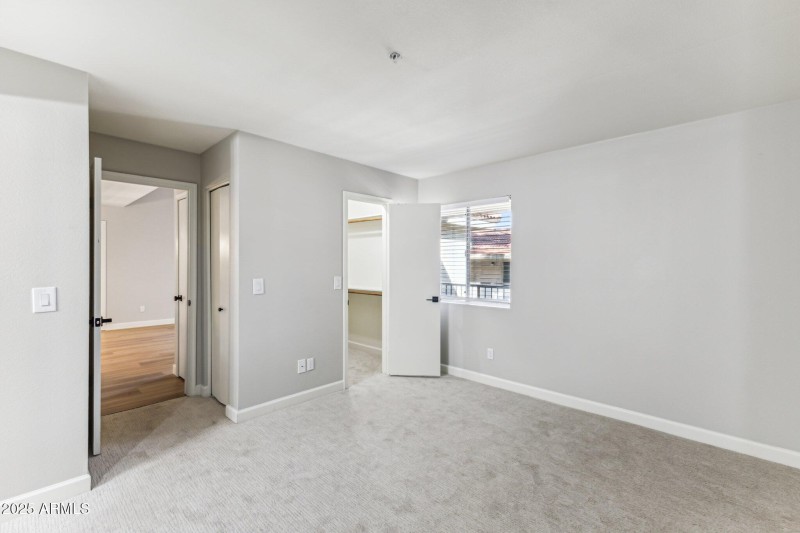 6-web-or-mls-10610-s-48th-st-2016