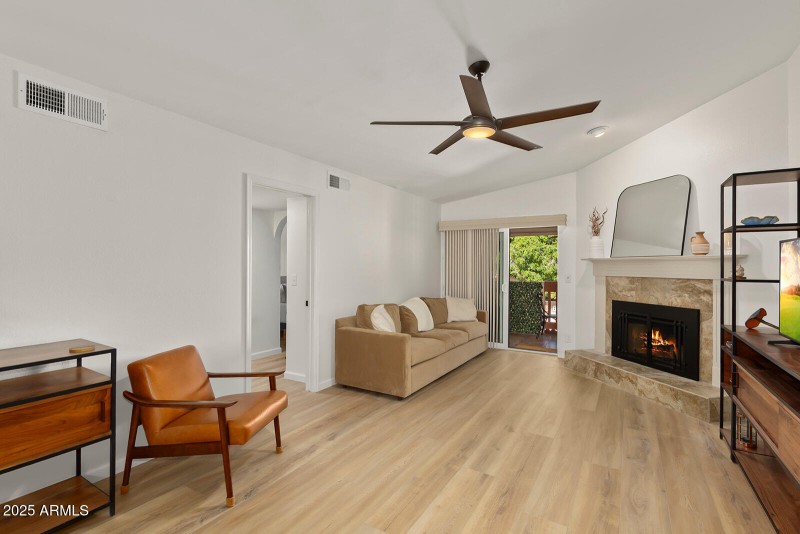 LUXURY FLOORS THROUGHOUT!