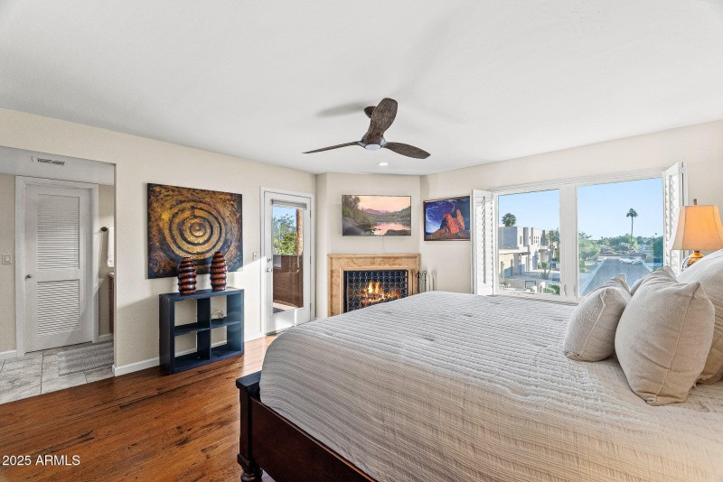 023_6159_e_indian-22_767