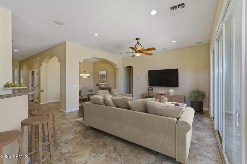 59-web-or-mls-19919 Santa Cruz Dr-108 (1