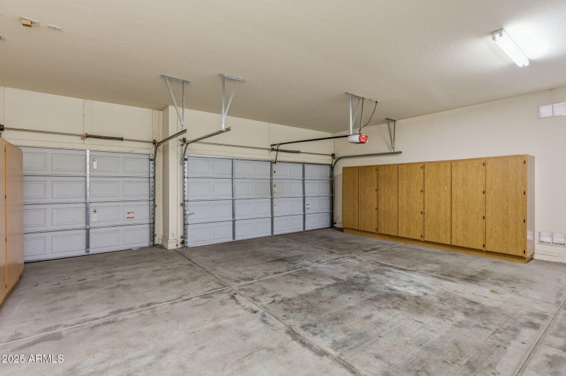 10-web-or-mls-19919 Santa Cruz Dr-10