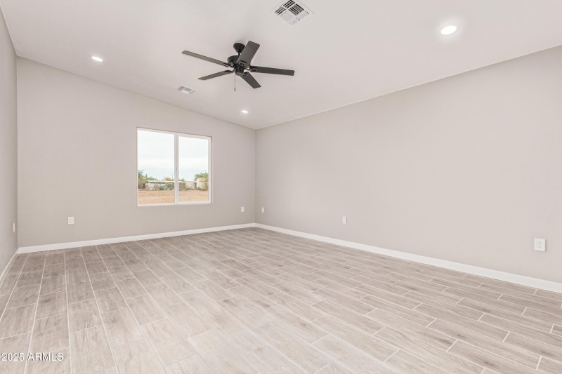 130 S 352nd Dr Tonopah, AZ 85354