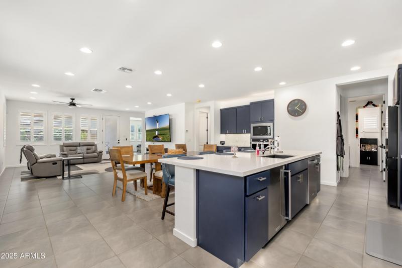 21357 E Macaw Dr - 05