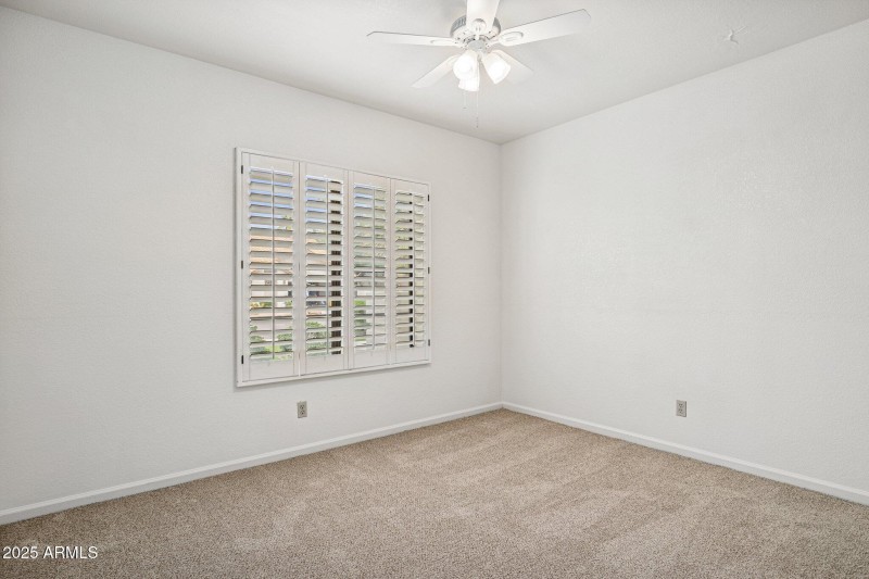 28-web-or-mls-9857-e-windrose-dr