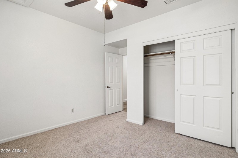 34-web-or-mls-9857-e-windrose-dr