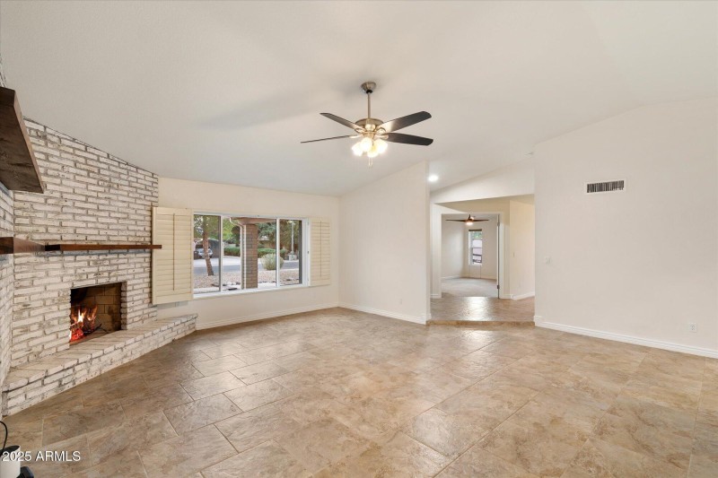 Cozy Living Room w/ Fireplace