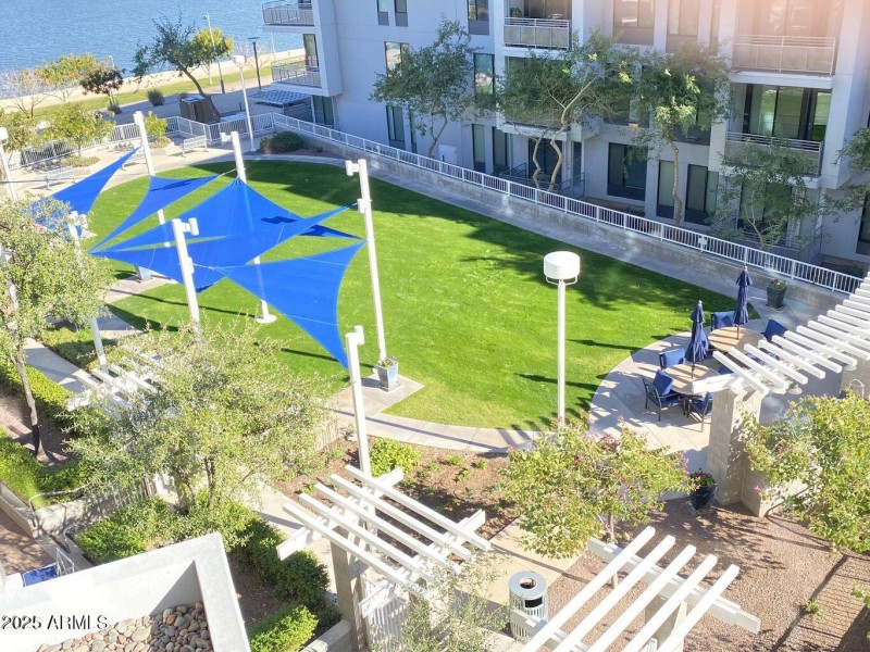 Common Area Bridgeview Park