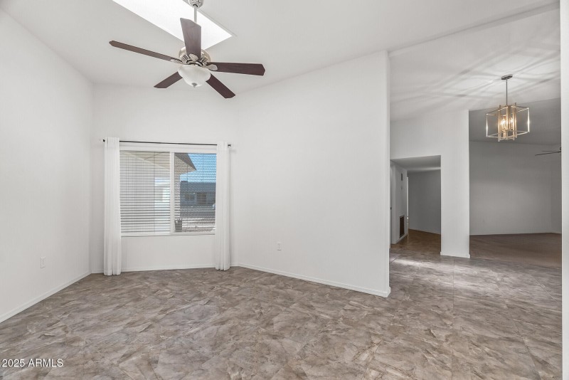 18_17841_N_Willowbrook16_mls