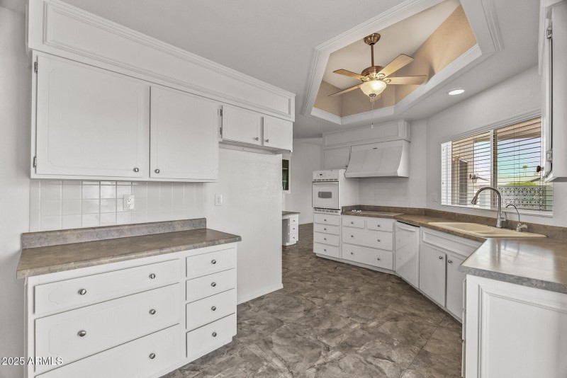 22_17841_N_Willowbrook20_mls