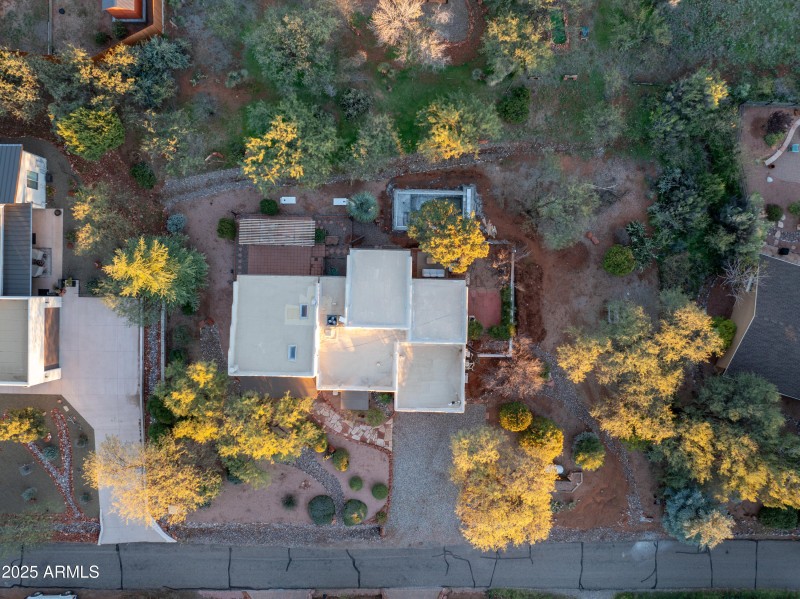 DJI_20251125182322_0977_D