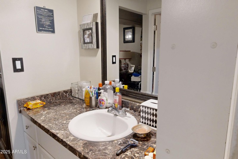 4222-N-106th-Dr-11242025_202503