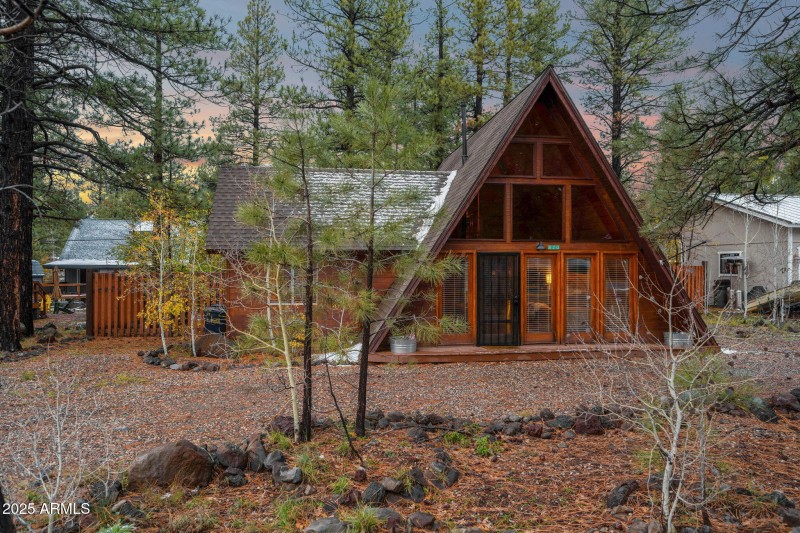 820 E Caribou Road, Munds Park 86017