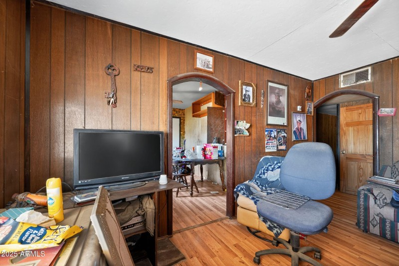 26_198_Randall_Ave_Winkelman_AZ_85192_US