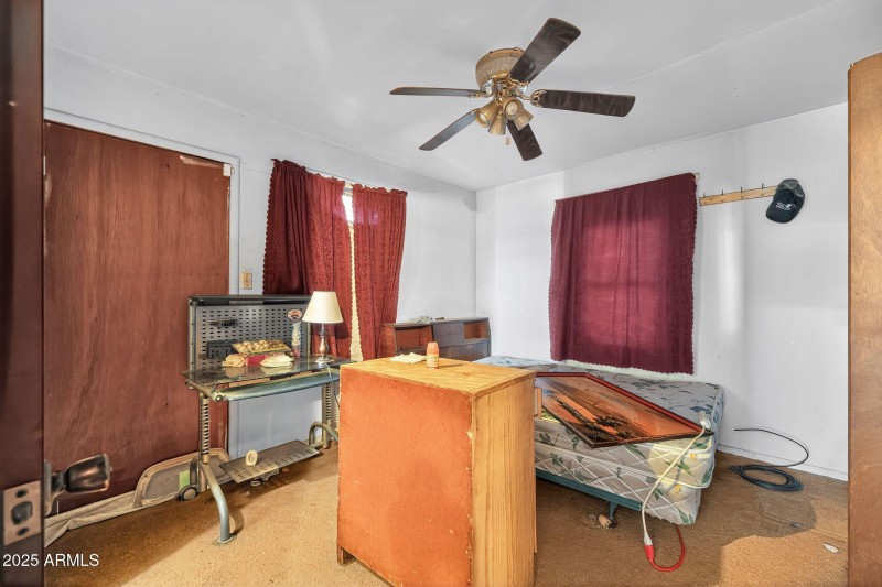 29_198_Randall_Ave_Winkelman_AZ_85192_US