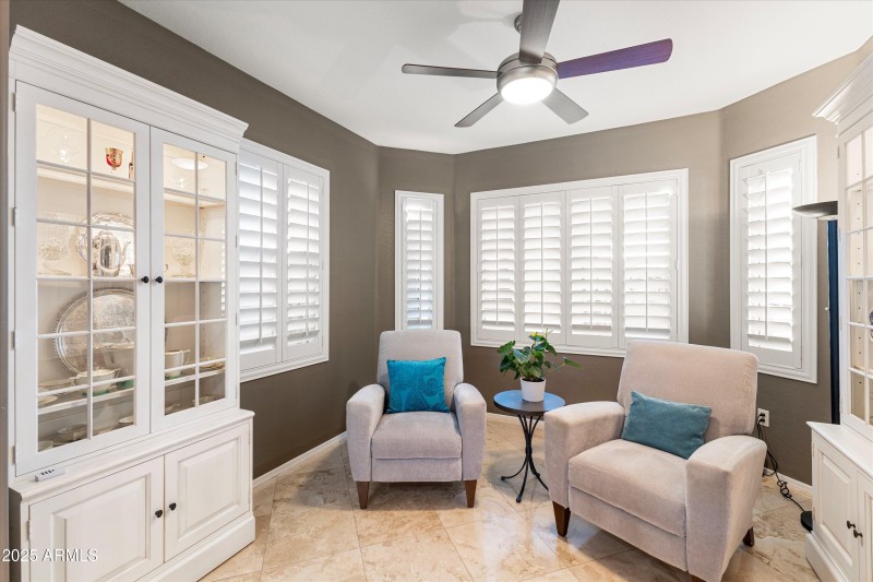 Breakfast Room/Sitting Room