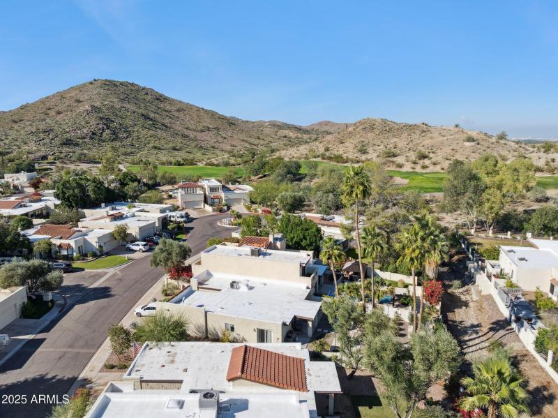 42-web-or-mls-4706-e-winston-dr