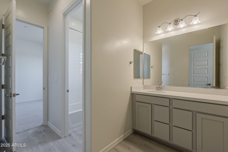 40-web-or-mls-Ocotillo-40