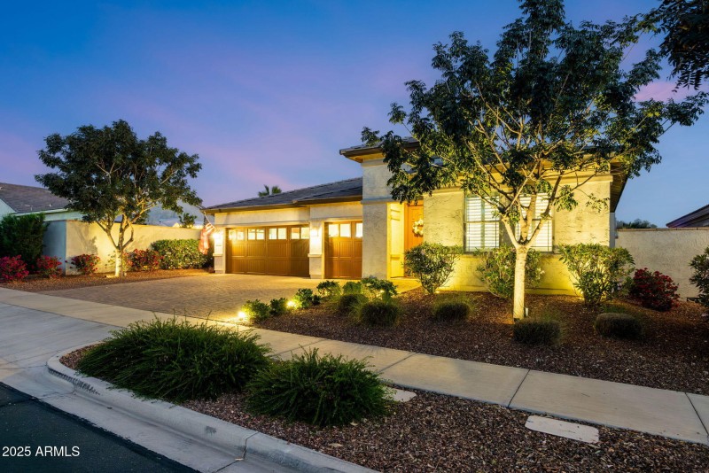 54-web-or-mls-2259-n-springfield-st