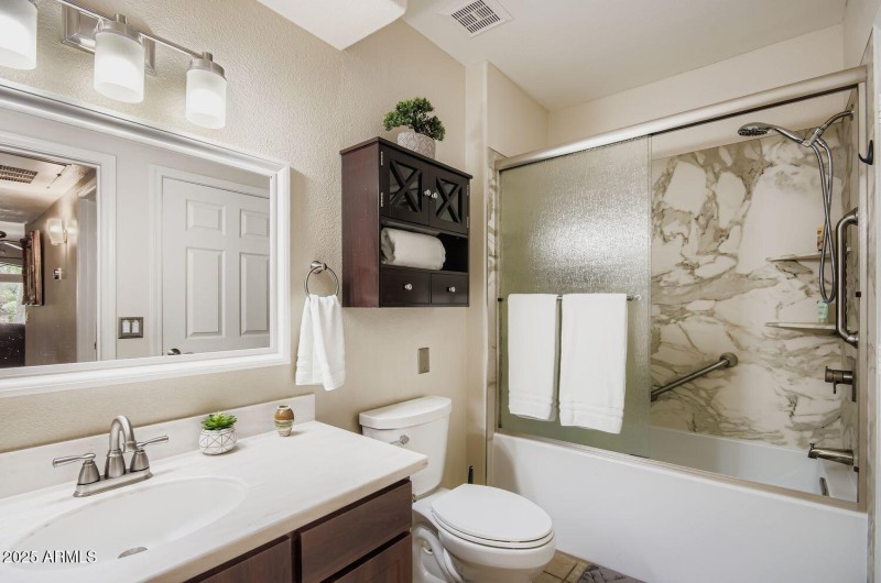 15095 N Thompson Peak Pkwy 1005 - Web Qu