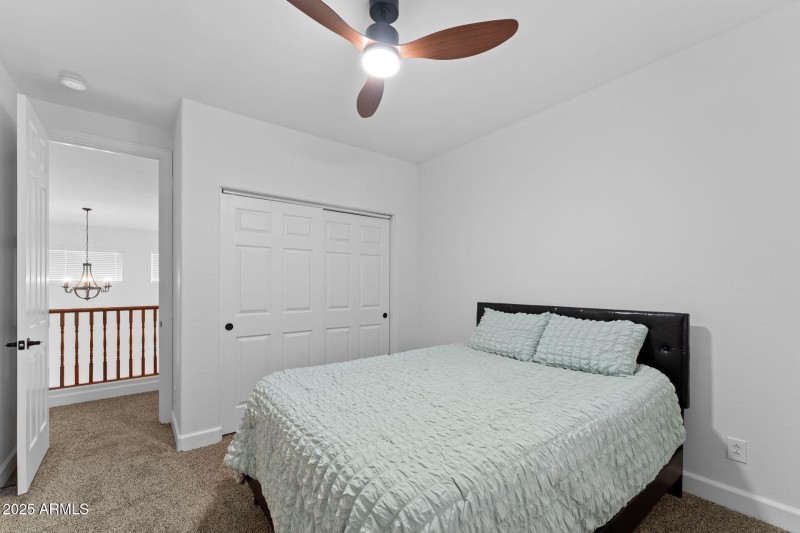 41-web-or-mls-040-bedroom