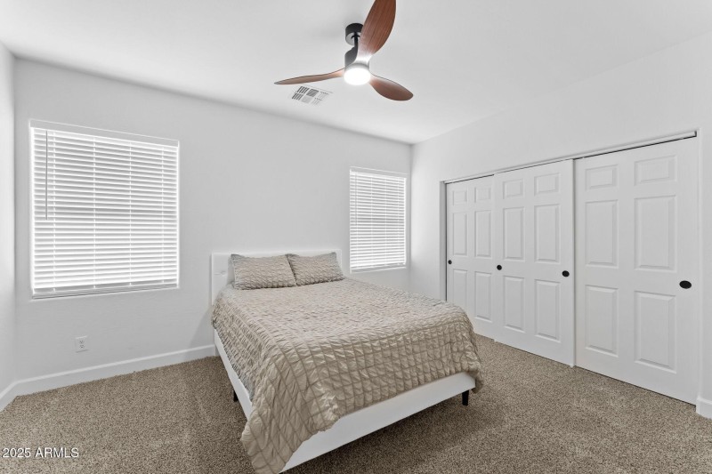 42-web-or-mls-041-bedroom