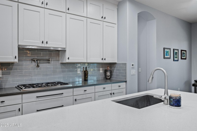 21978 E Aspen Valley Dr-16