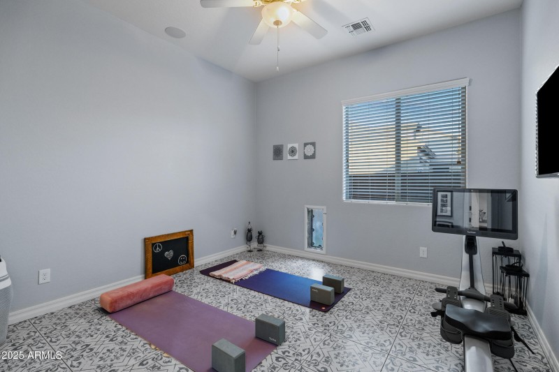 21978 E Aspen Valley Dr-25