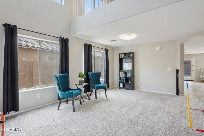 6-web-or-mls-41919-colby-dr