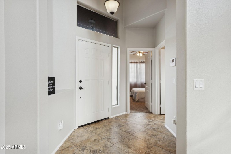 5-web-or-mls-41919-colby-dr