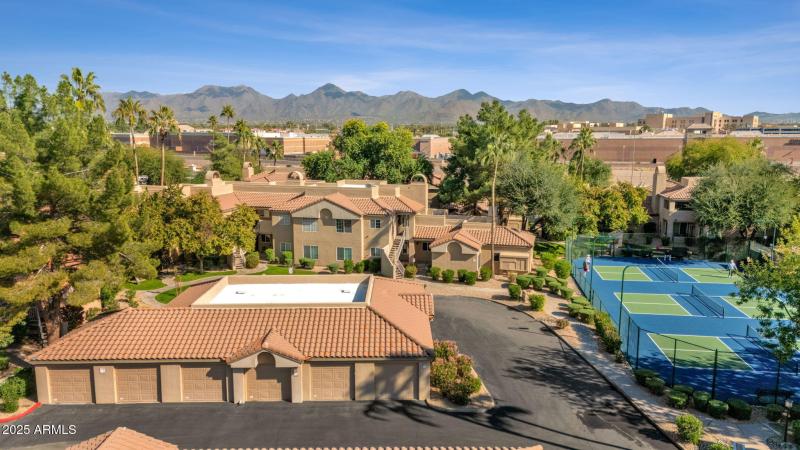 Proximity To The Courts