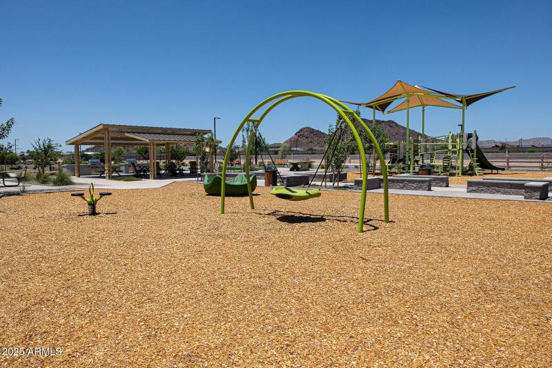 PHX_Miravida_Amenity_Playground2