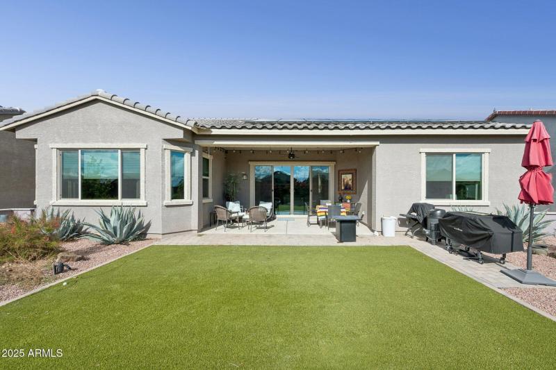 33-web-or-mls-42197-w-rosewood-ln