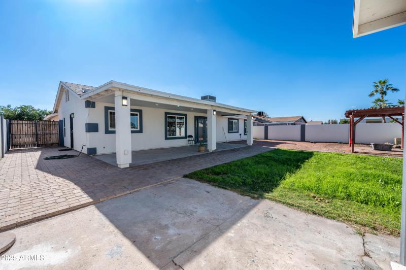 4046 E Hidalgo Ave Phoenix AZ 85040-7