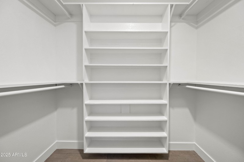 4046 E Hidalgo Ave Phoenix AZ 85040-22