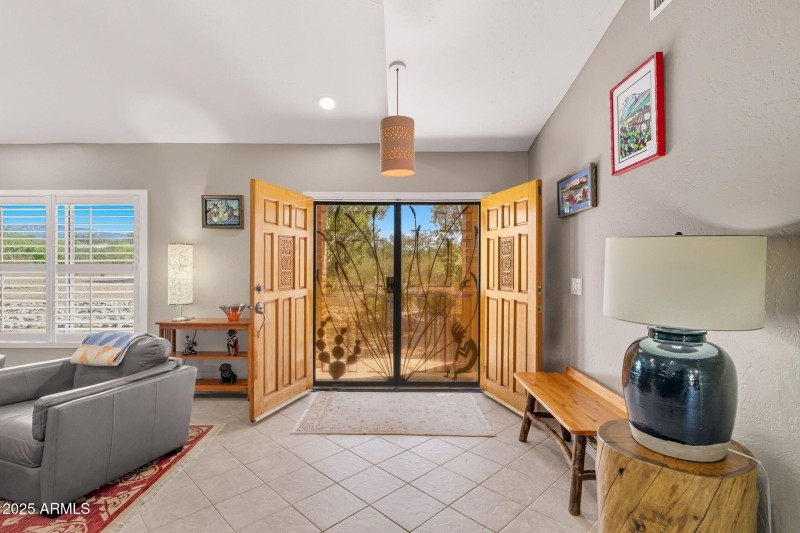 32-web-or-mls-Avenida De Pimeria Alta-13