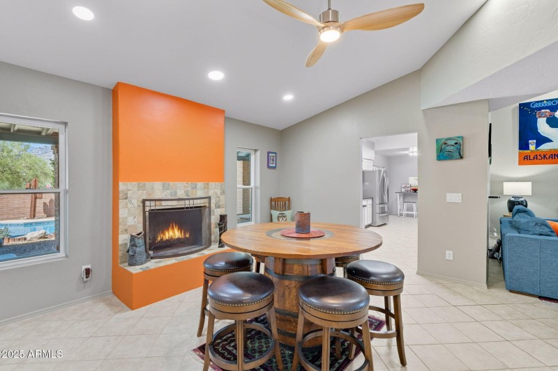 62-web-or-mls-Avenida De Pimeria Alta-43