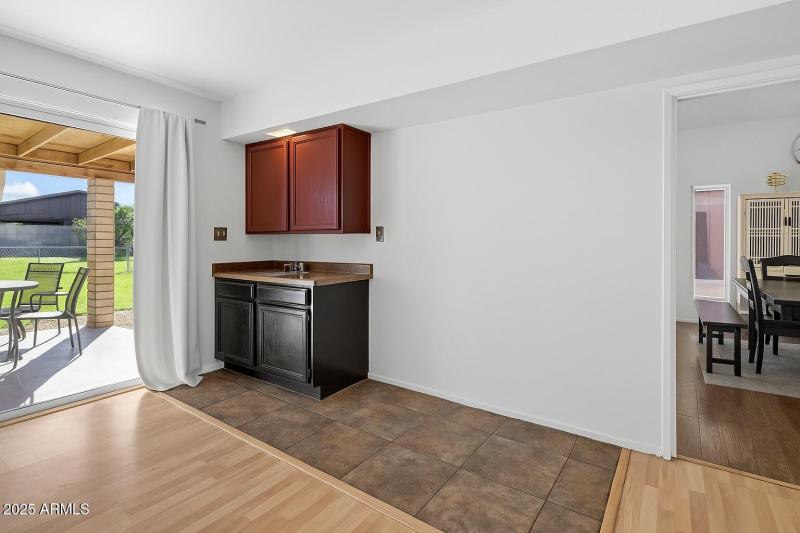 ChatGPT Image Nov 25, 2025, 01_02_23 PM