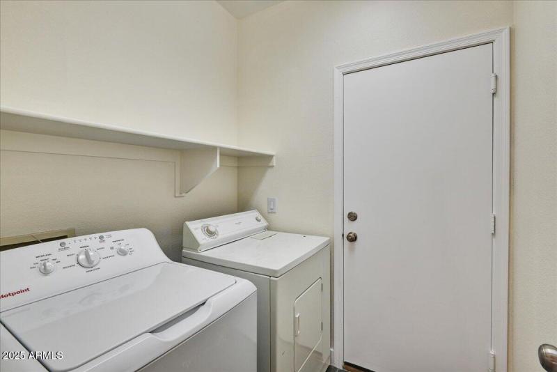 23-Laundry Room
