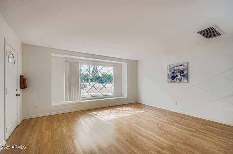 8202 E Montecito Ave - Web Quality - 003