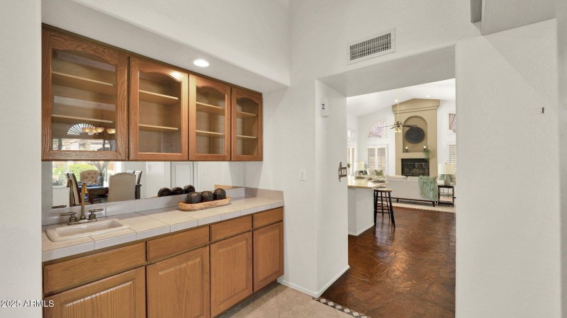 53-web-or-mls-P1310160