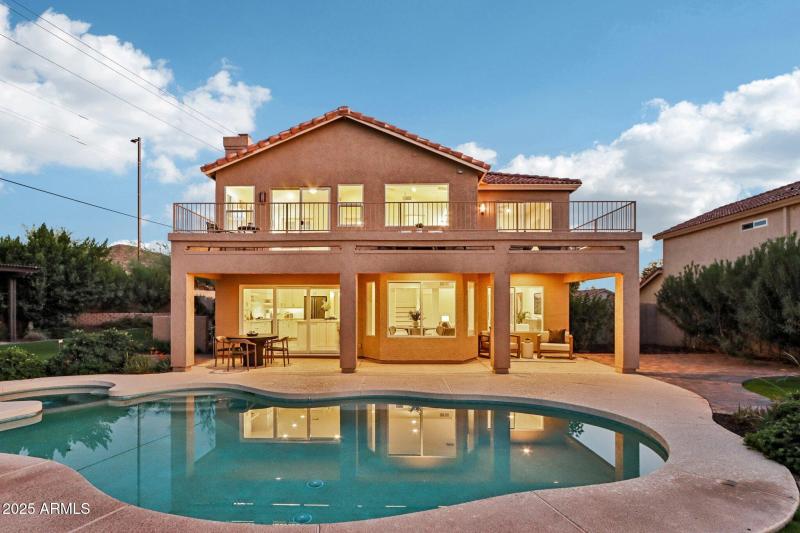 9-web-or-mls-N Saint Elias Cir-S2511-009