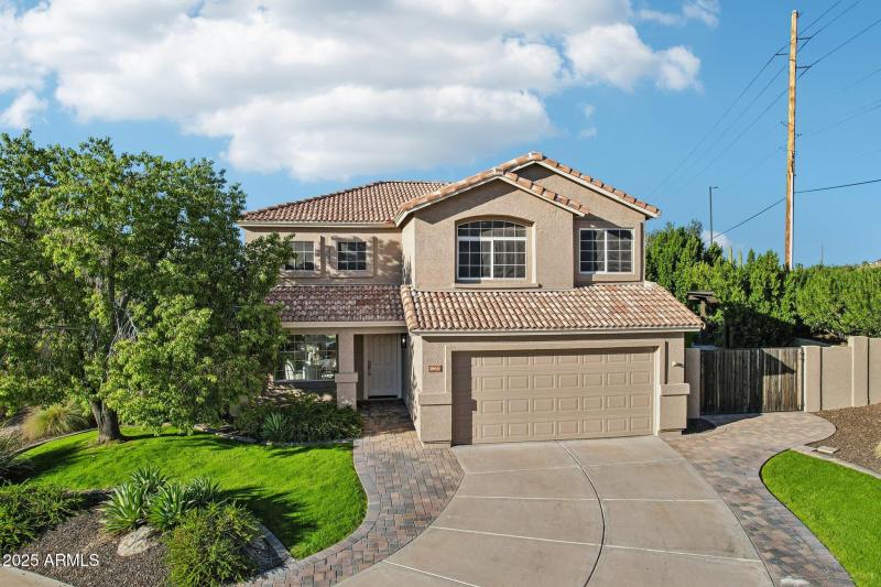 14-web-or-mls-N Saint Elias Cir-S2511-01