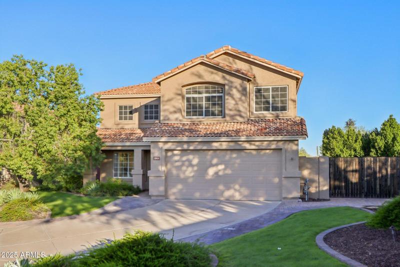 22-web-or-mls-N Saint Elias Cir-S2611-1-