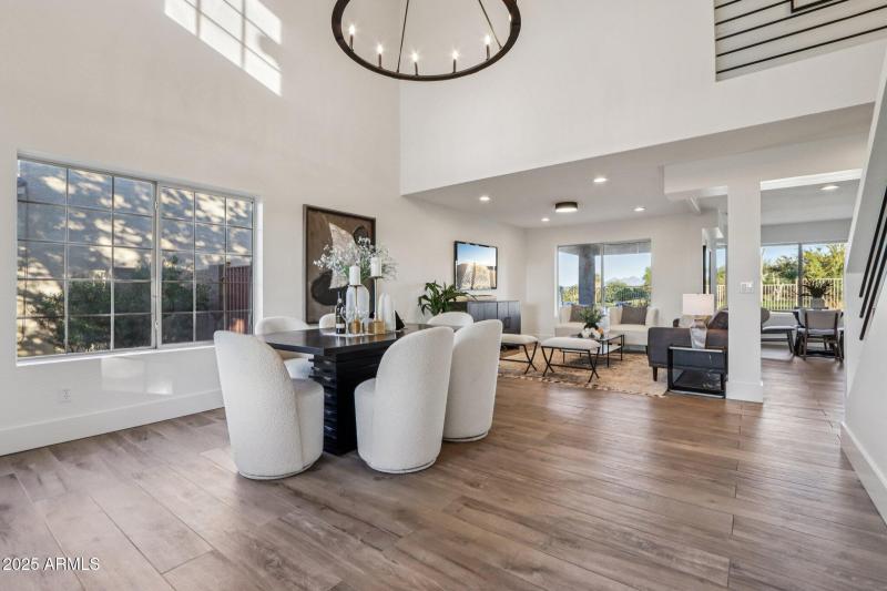 30-web-or-mls-N Saint Elias Cir-S2611-1-